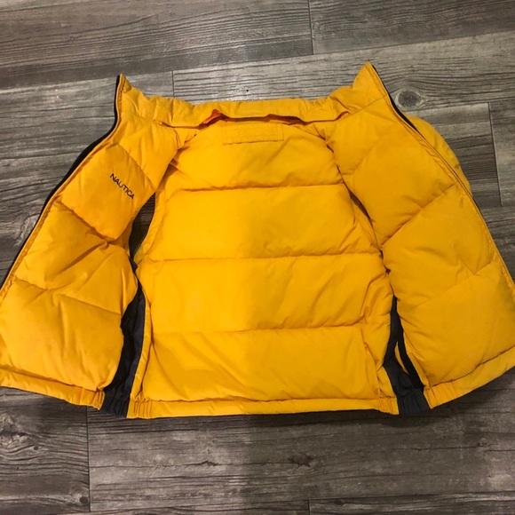 Bundle 3 for $15🎈NAUTICA double sided Vest - Picture 4 of 9